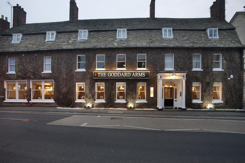 The Goddard Arms Hotel Swindon Luaran gambar