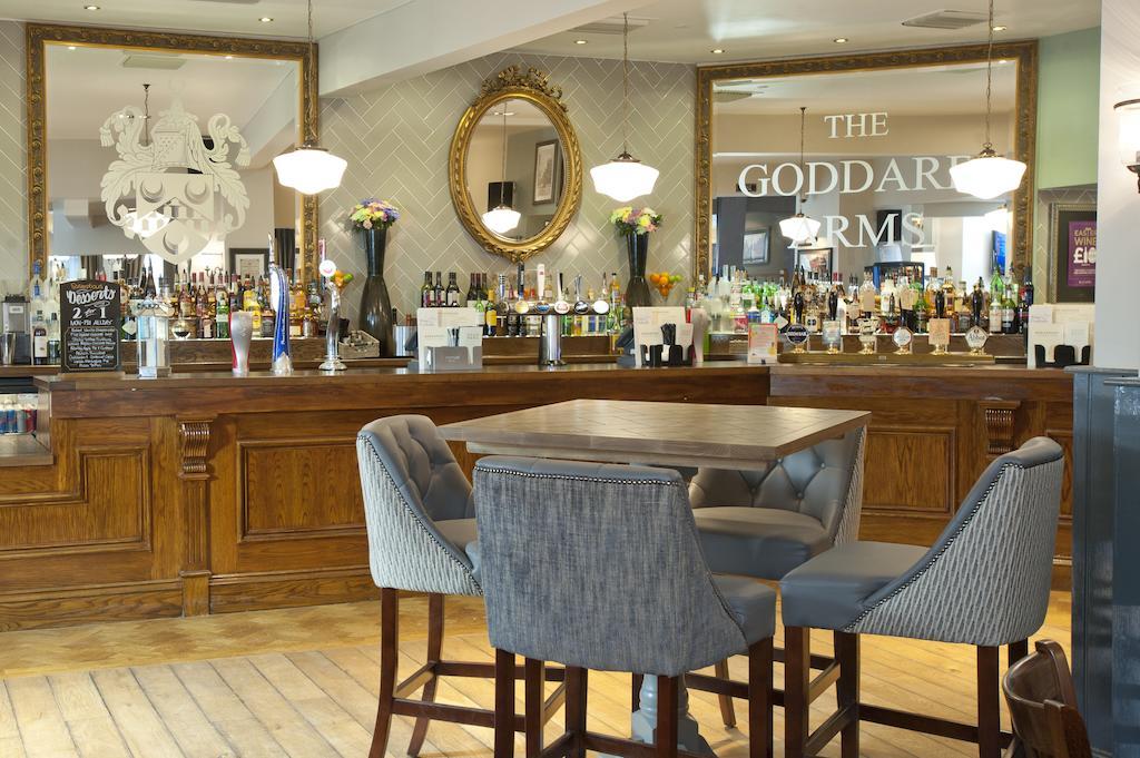 The Goddard Arms Hotel Swindon Luaran gambar