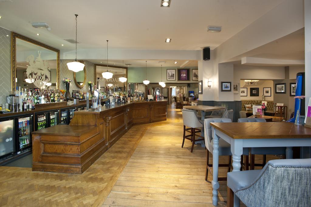The Goddard Arms Hotel Swindon Luaran gambar