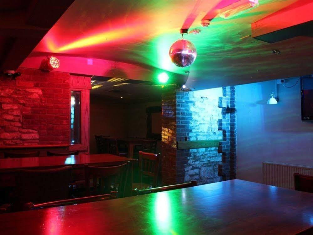 The Goddard Arms Hotel Swindon Luaran gambar